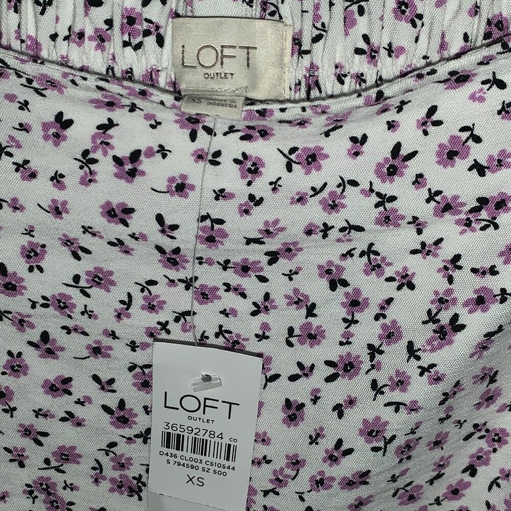 NWT The Loft Outlet Wrap Skort Floral, XS - Picture 3 of 3
